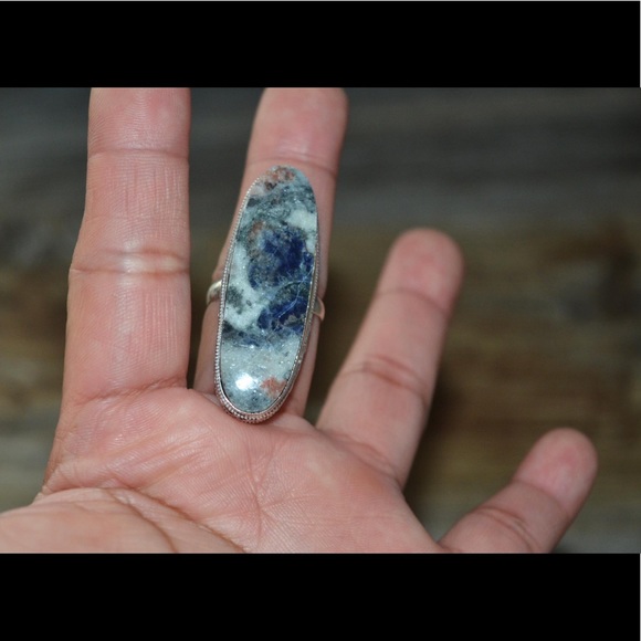 Oversize Stone of Sodalite Ring Size 7 1/4 - Picture 8 of 9